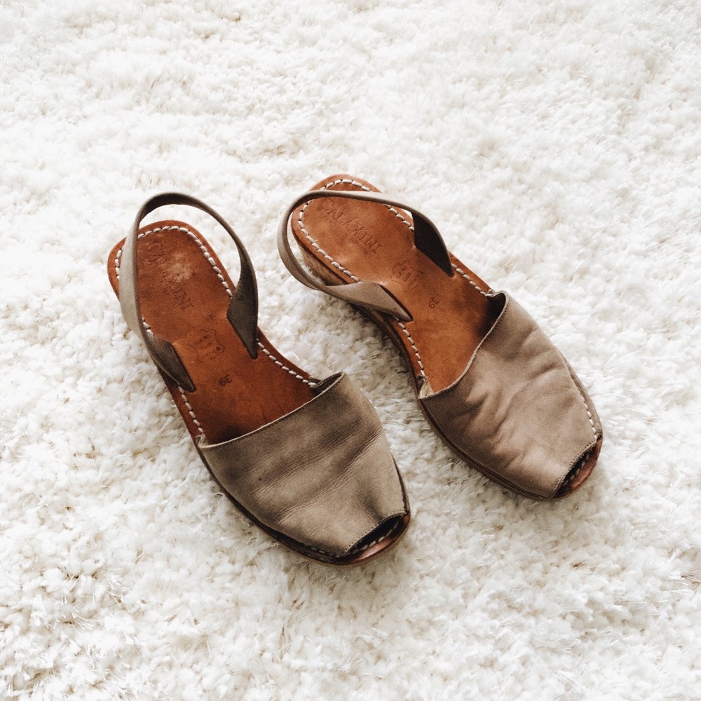 Calaxini cork wedges